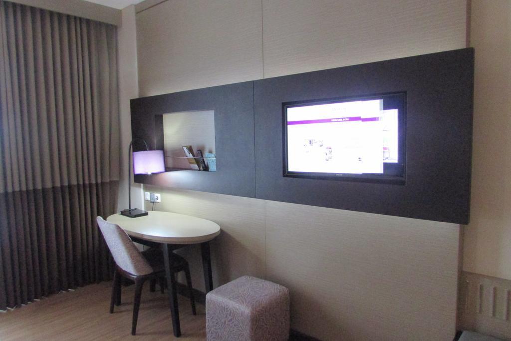 Mercure Palu Exterior foto