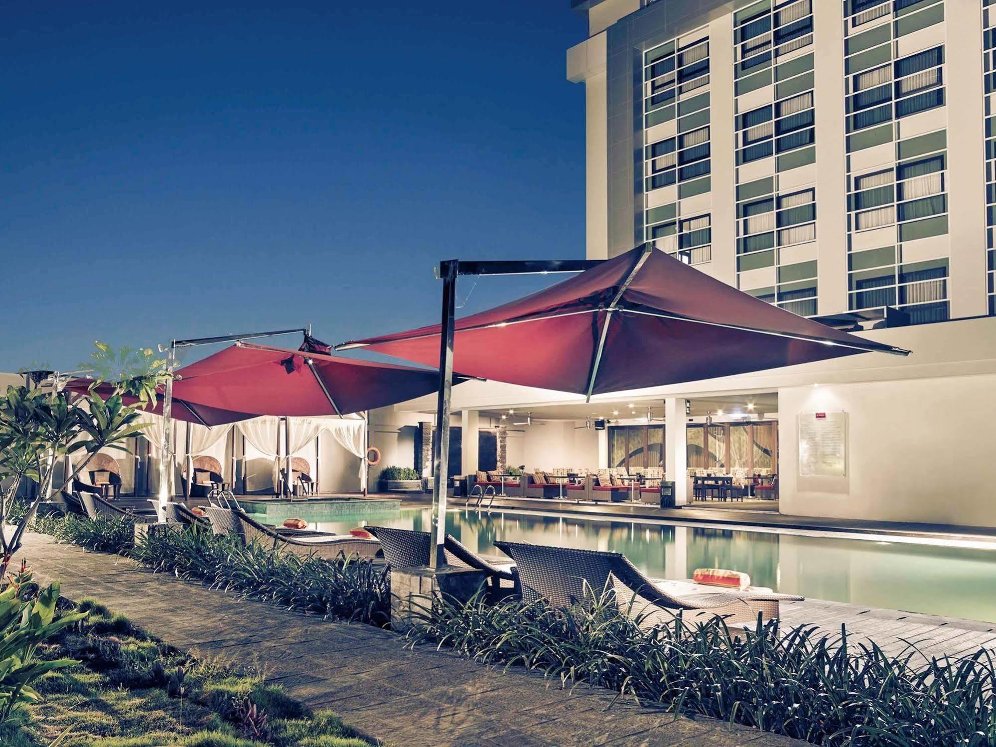 Mercure Palu Exterior foto