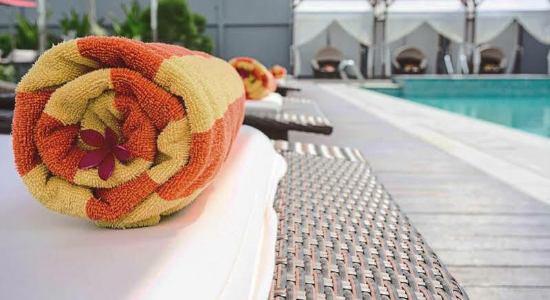 Mercure Palu Exterior foto